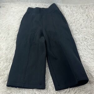Lululemon New Form Crop (17") Black